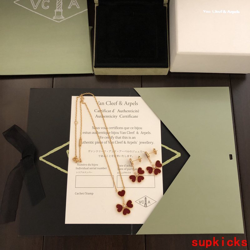 Lifestyle view of Van Cleef & Arpels unisex jewelry piece