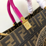Ziva's Charm handbag – detail view (35cm*17cm*31cm)