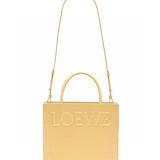 Ziva's Charm handbag – close-up view (36cm*28cm*7.5cm)