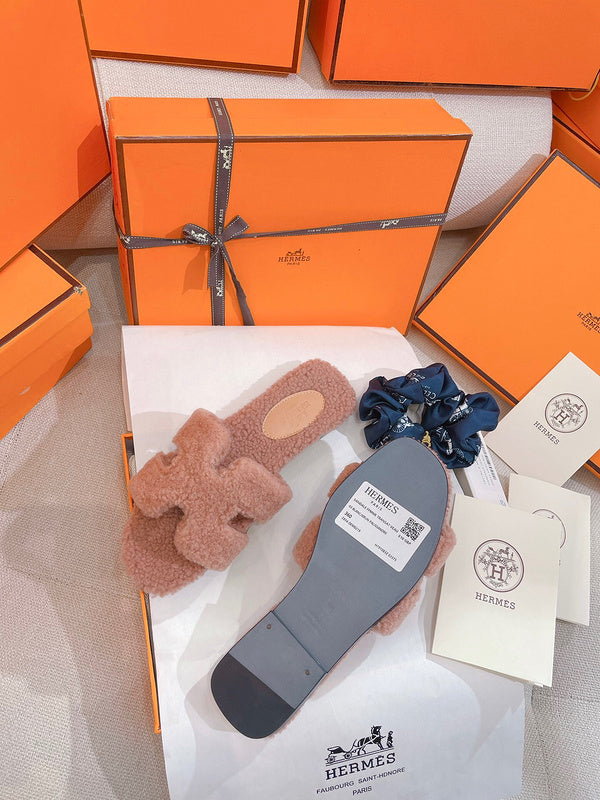Hermes shoes Style 289 - interior and comfort detail