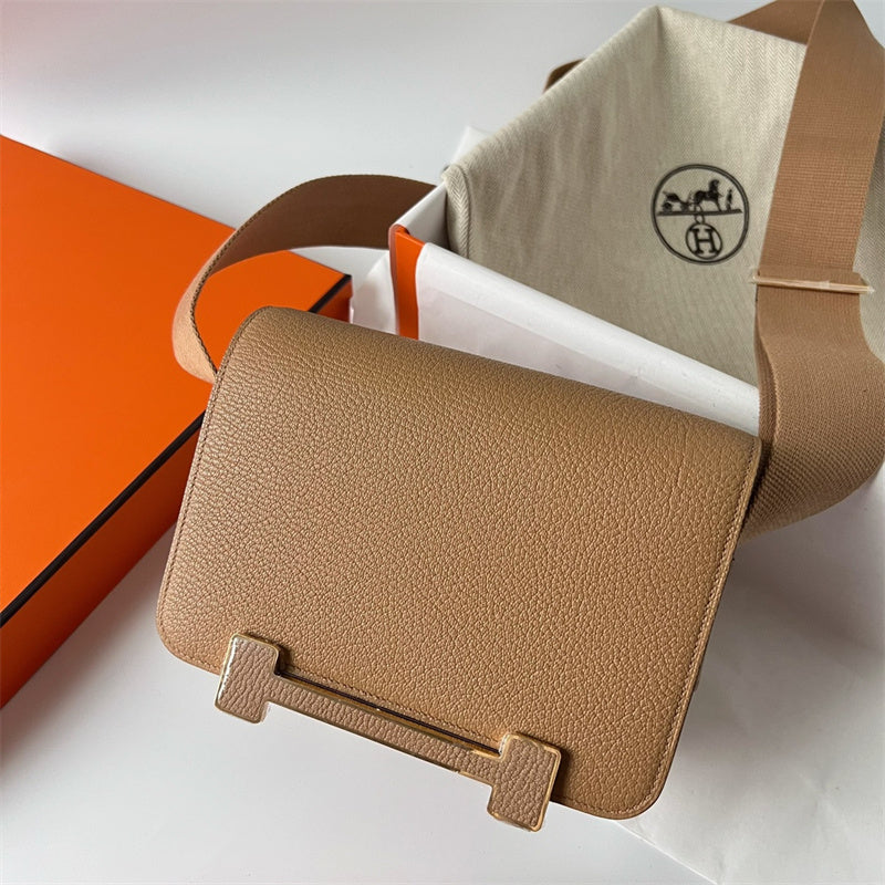 Side view of contemporary structured handbag