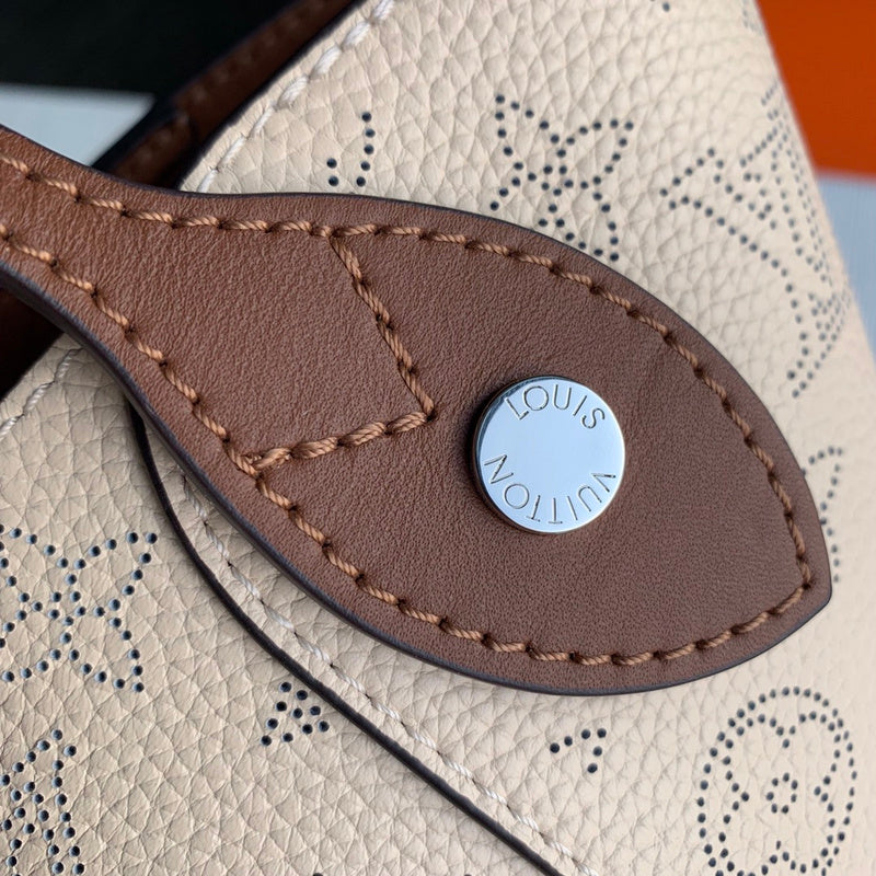 Close-up detail of structured sleek women's handbag – women's statement bag