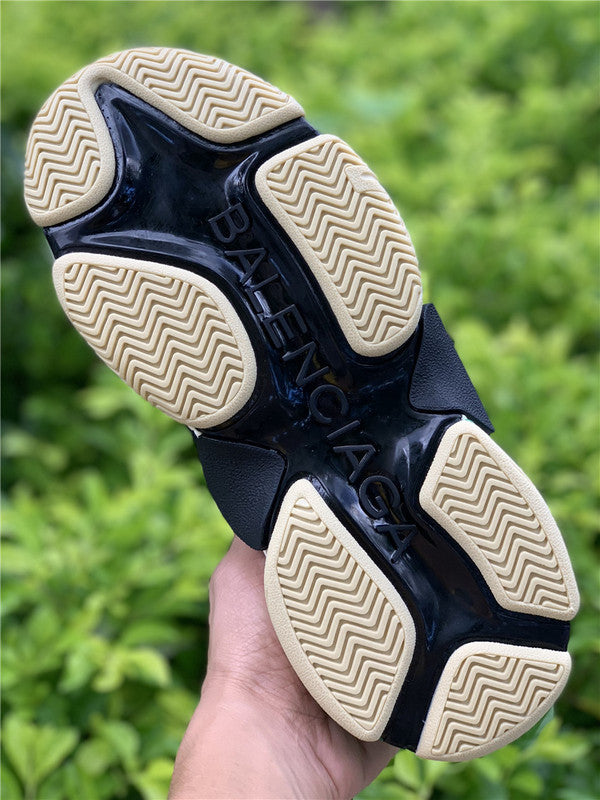 Balenciaga shoes Style 300 - full pair display