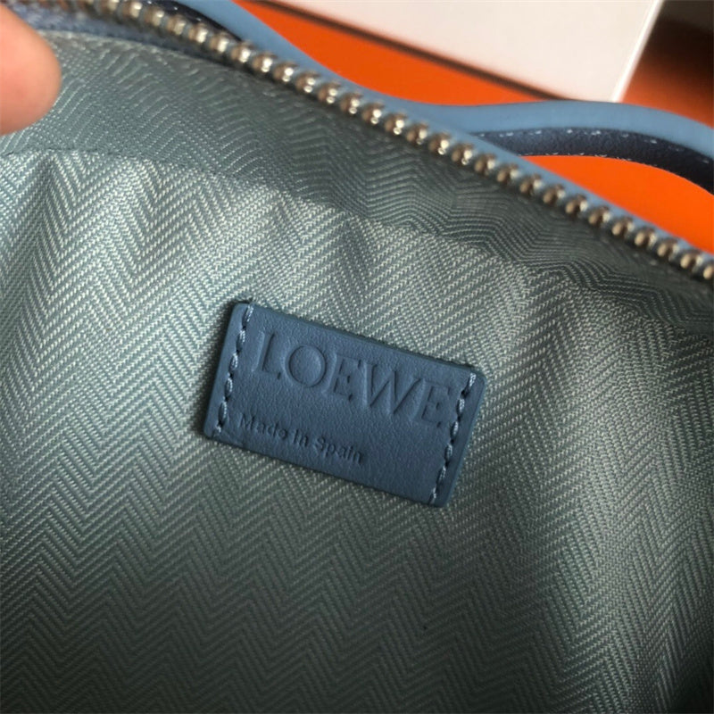 Ziva's Charm handbag – product shot (18cm*12cm*7cm)
