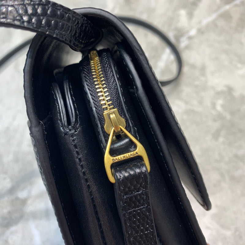 Timeless Vegan Leather Handbag - Modern Structured Build | Women's Designer-Inspired Purse #704 - hardware and detail close-up (image 5) of designer-inspired handbag