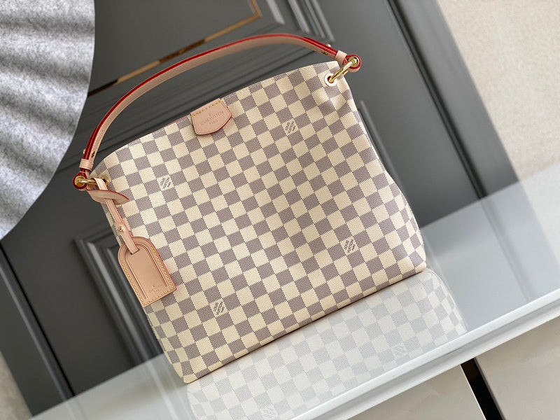 Front view of structured sleek women's handbag – women's everyday handbag