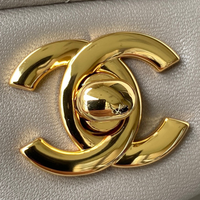  handbag, mid everyday style, image 2