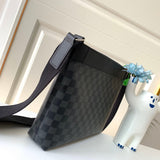 Handle and strap detail of sleek statement women's handbag – women's designer-style accessory