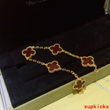 Angled view of Van Cleef & Arpels unisex jewelry piece