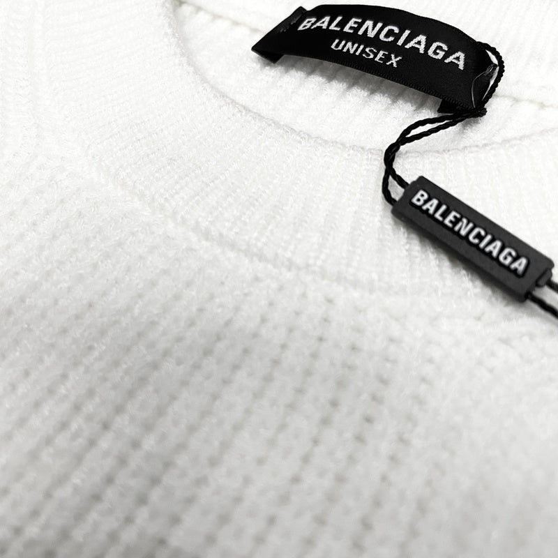 Full silhouette view of Balenciaga luxury piece style No.063