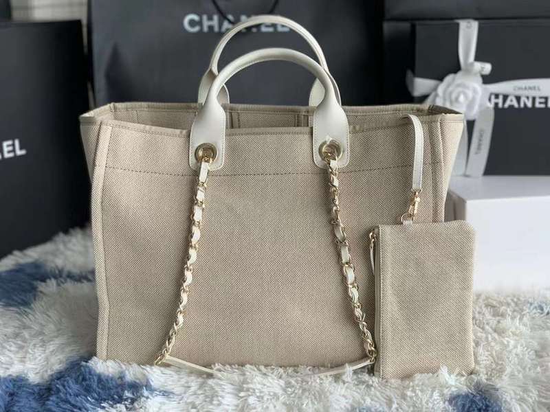 Zivas Charm Effortless Sophistication Everyday Handbag (Statement-Ready Design) – Interior View