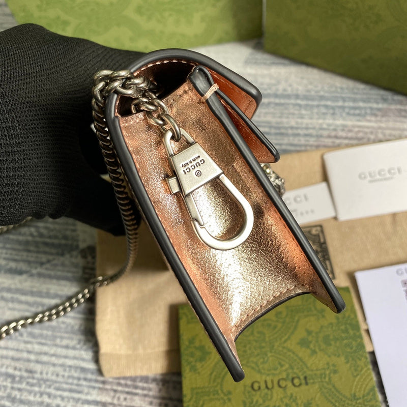 Interior view of structured signature women's handbag – women's everyday handbag