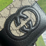 Styled lifestyle shot of elevated signature women's handbag – women's statement bag
