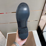 Burberry shoes Style 259 - side profile detail