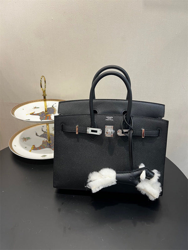 Interior view of effortless premium bag
