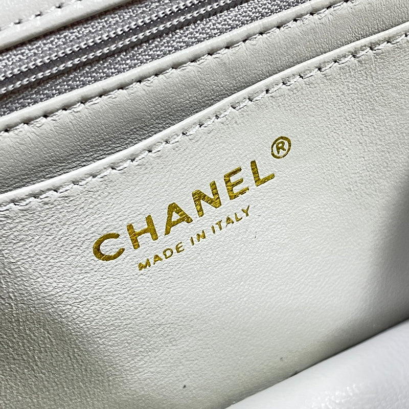  women's handbag, mid design, view 8