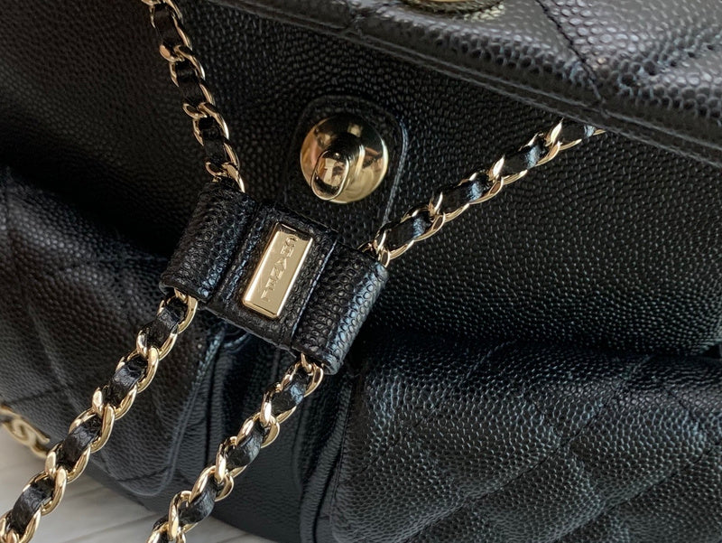  mid purse view 5