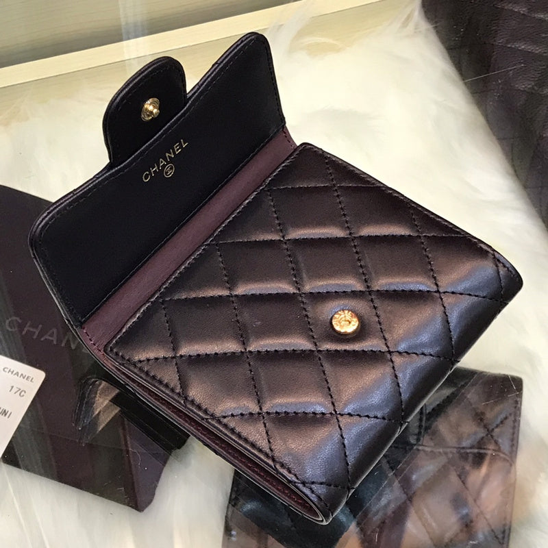 Zivas Charm Timeless Appeal Everyday Handbag (Contemporary Shape Language) – Interior View