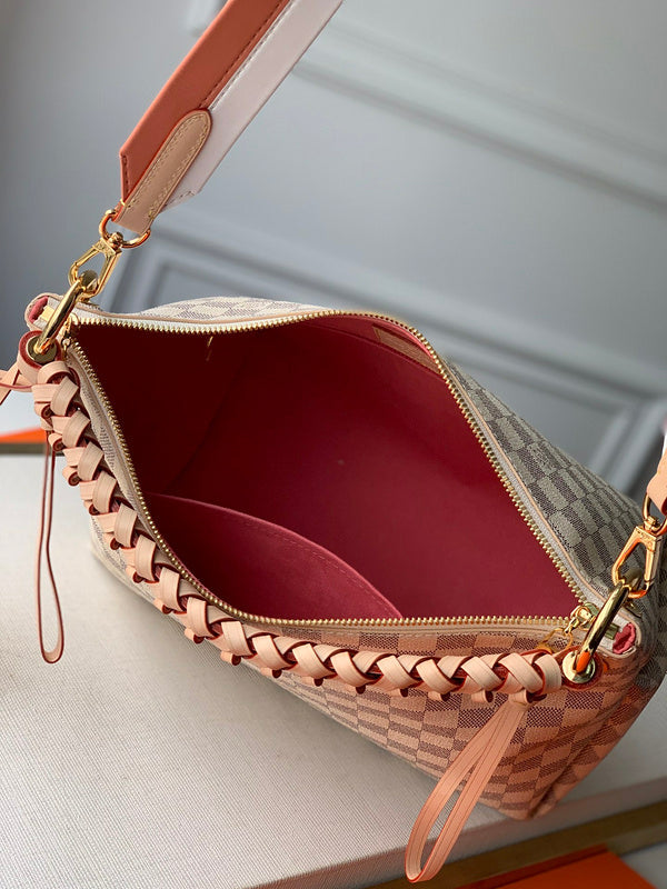 Back view of classic everyday-luxe women's handbag – women's everyday handbag