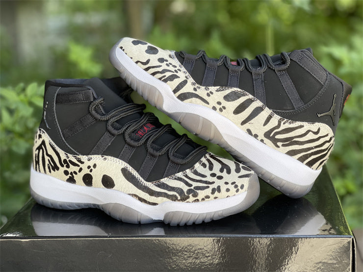 Nike Men's & Women's Luxury Fashion Trainers — Style 174 detail view