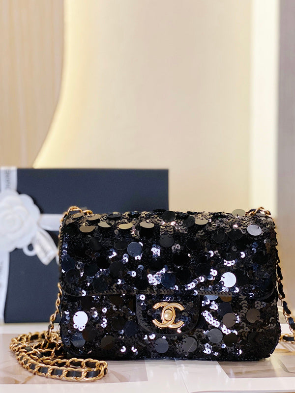  women's handbag, mid design, view 4