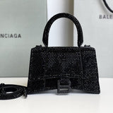 Zivas Charm Versatile Design Statement Handbag (Everyday Luxury Essential) – Front View 2