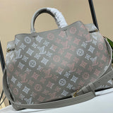 Polished handbag front view 7