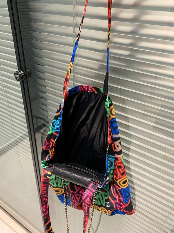  women's handbag, versatile design, view 7