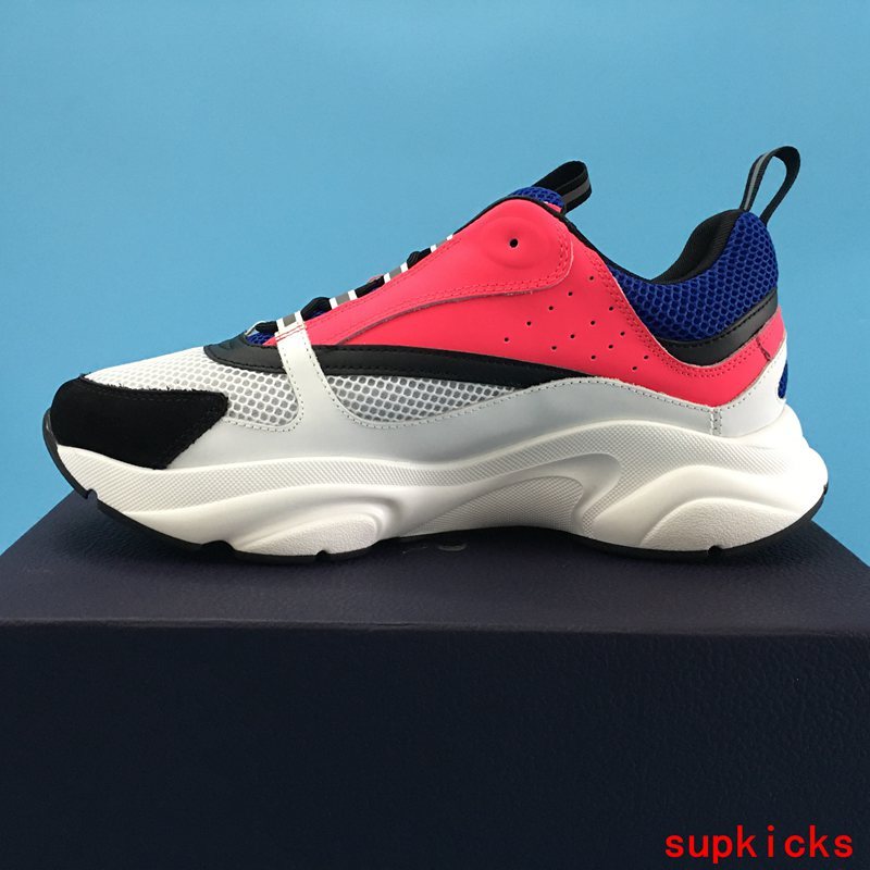 Dior shoes Style 058 - close-up of iconic logo design