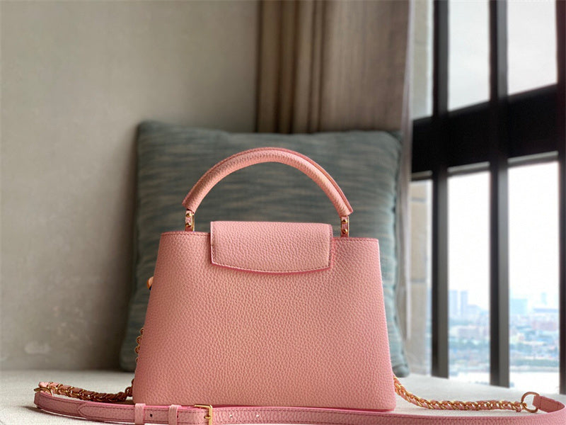 refined shoulder bag detail view showing craftsmanship 14