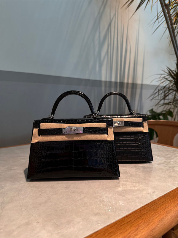 Interior view of minimalist premium bag
