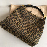 Ziva's Charm handbag – close-up view (32cm*36cm*12cm)