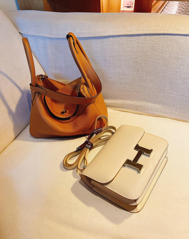 Side view of modernist structured handbag