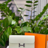 Side view of crisp structured handbag