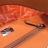 Ziva's Charm handbag – close-up view (Standard Size)