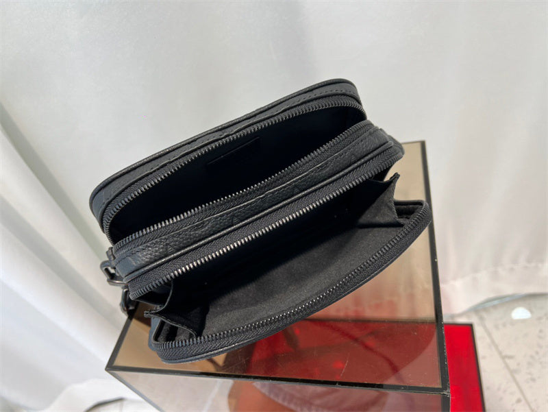  versatile structured bag styled with outfit 12