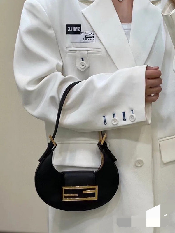 Ziva's Charm handbag – side angle view (22cm*4.5cm*17.5cm)