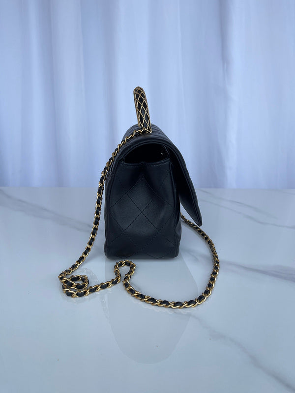  handbag, mid everyday style, image 10