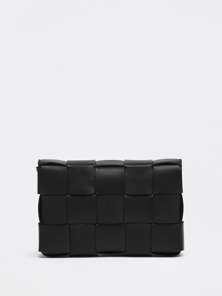 Bottega Veneta premium shoulder bags detail and craftsmanship close-up