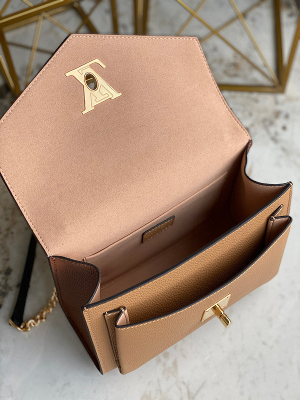 Front view of refined structured women's handbag – women's luxury accessory