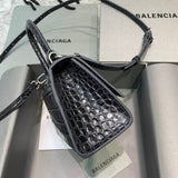 Statement Premium PU Leather Handbag - Everyday Elegance | Women's Everyday Carry Handbag #581 - texture close-up (image 9) of designer-inspired handbag