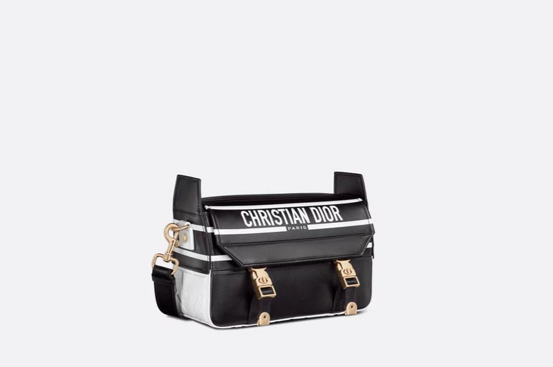 Styled lifestyle shot of sleek everyday-luxe women's handbag – women's designer-style accessory