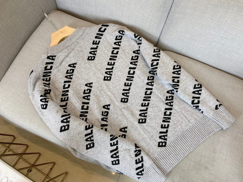 Three-quarter angle view of Balenciaga luxury piece style No.267