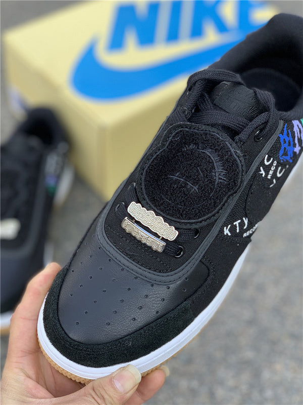 Nike Men's & Women's Designer Street Sneakers — Style 002 interior view