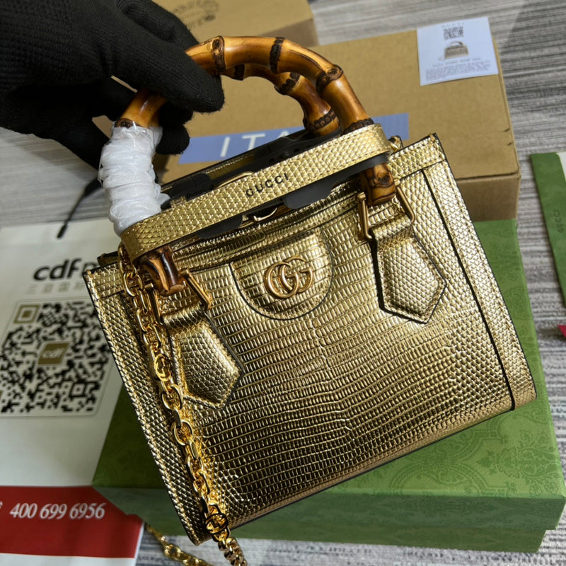 Handle and strap detail of signature modern women's handbag – women's luxury handbag