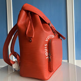  Graceful tote bag carried on shoulder