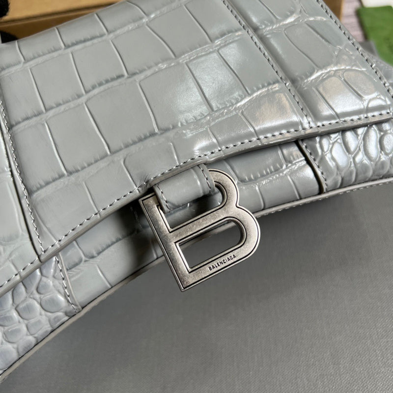 Bold Vegan Leather Handbag - Chic Everyday Appeal | Women's Fashion Handbag #285 - interior view (image 6) of designer-inspired handbag