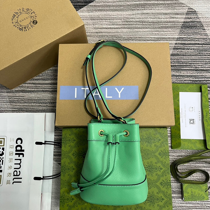 Side profile of chic polished women's handbag – women's designer-style accessory