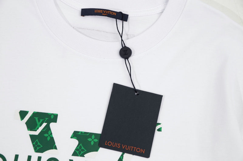 Full styled look of Louis Vuitton cotton t-shirt with contemporary cut