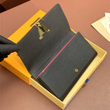  top-handle bag close-up of hardware and finish